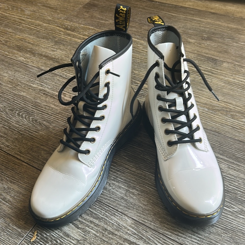 Dr. Martens Zavala white Leather boots